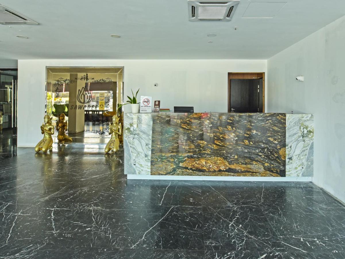 Capital O 90130 Sawadee Hotel Johor Bahru Eksteriør billede